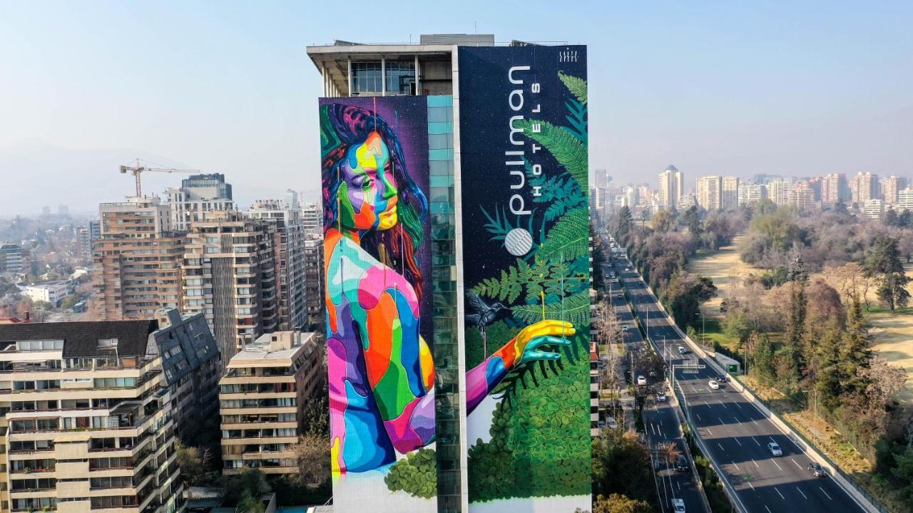 Pullman Santiago Vitacura Exterior foto Paulmann headquarters in Santiago, Chile